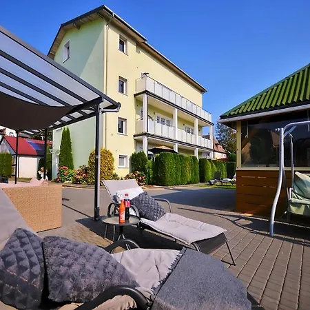 Apartment In Ustronie Morskie Near Beach, Cleaning Included アパート