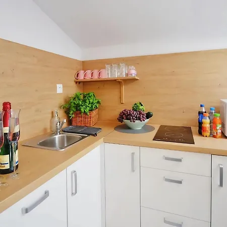 Apartment In Ustronie Morskie Near Beach, Cleaning Included アパート ウストロニエ・モルスキエ