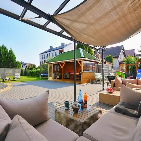 Apartment In Ustronie Morskie Near Beach, Cleaning Included * ウストロニエ・モルスキエ